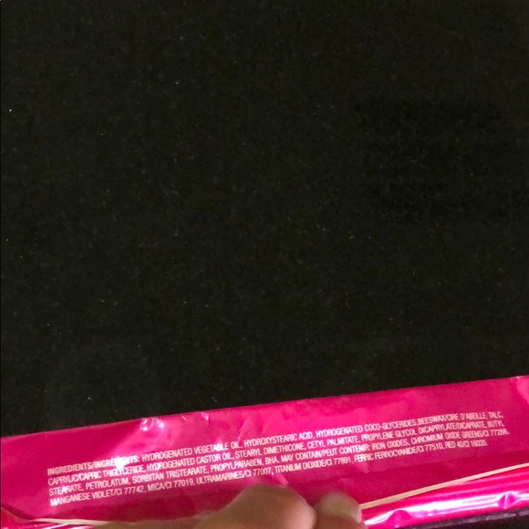 ⭐️ New AVON Mini Eye Liner - Picture 2 of 4